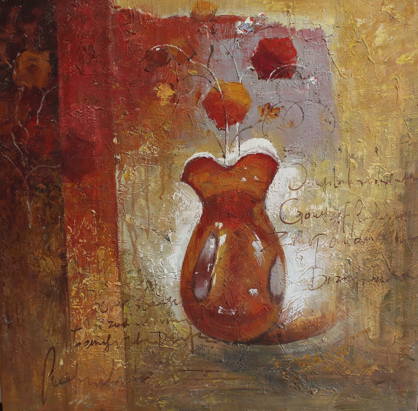 Vase abstrait avec des fleurs sur fond or et orange