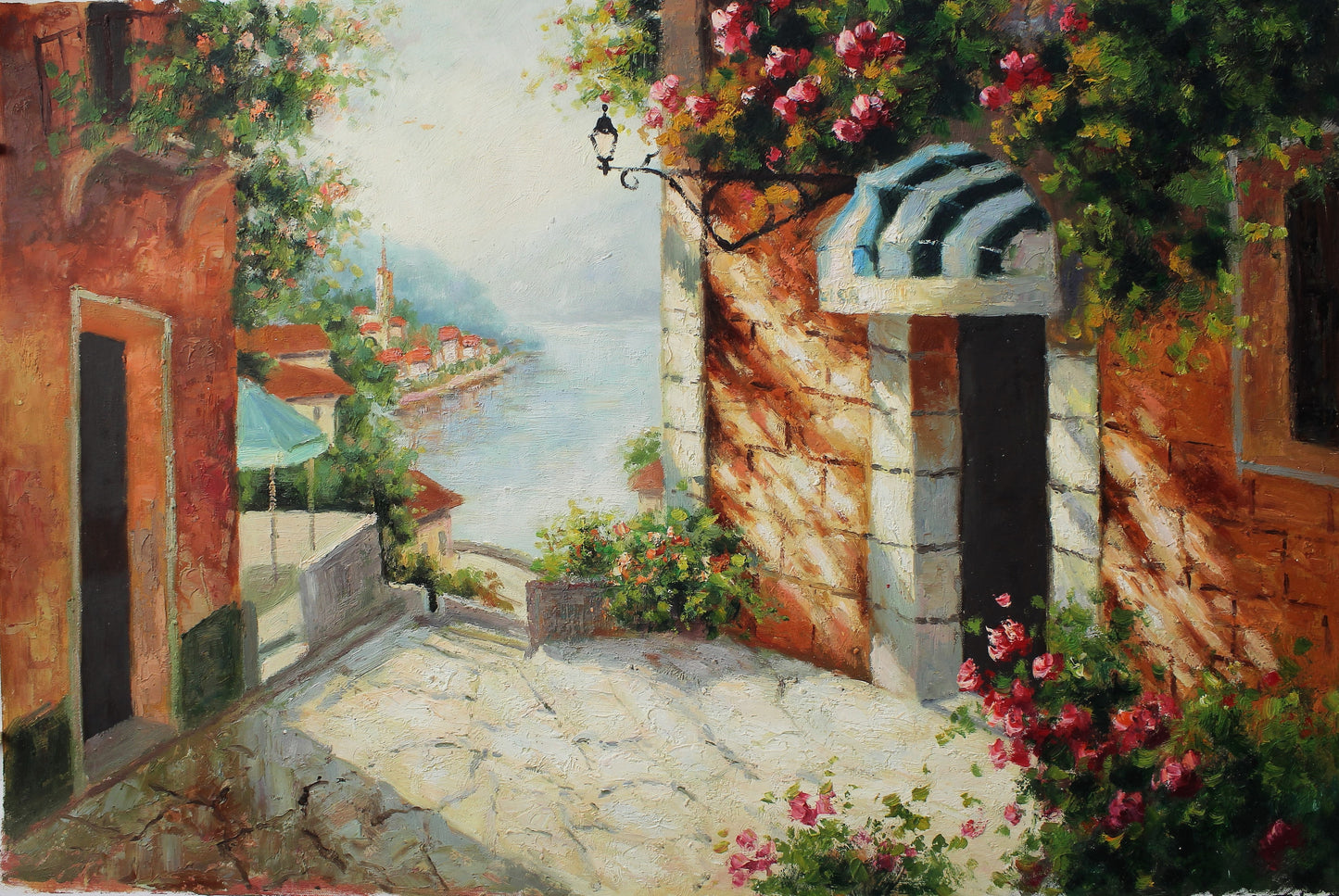 Entrée d'un immeuble au bord de l'eau