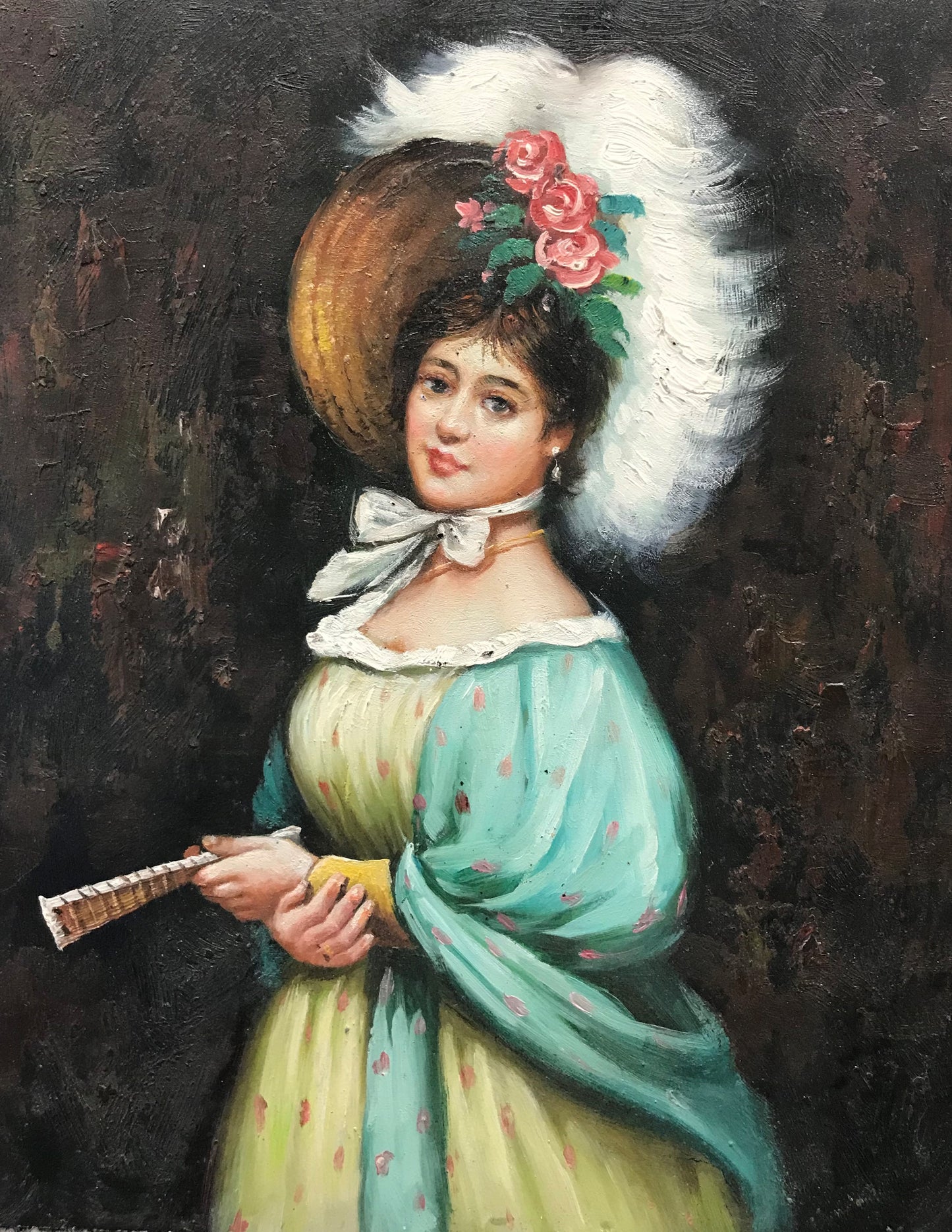 Femme avec un grand chapeau