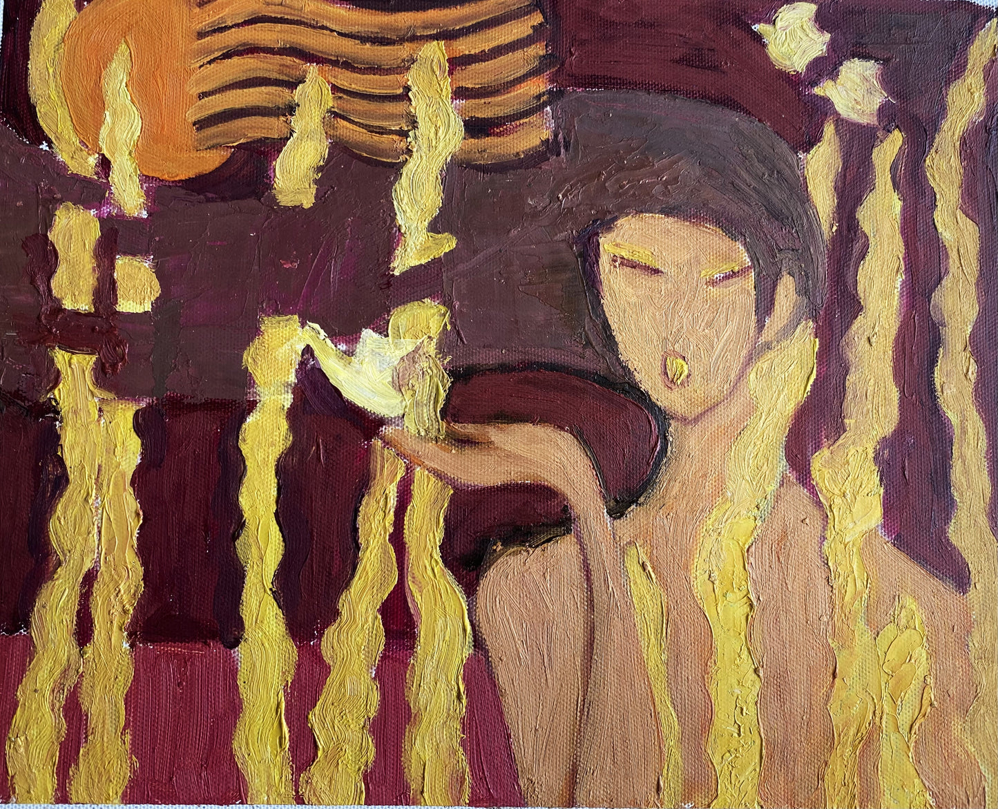 Femme avec un oiseau