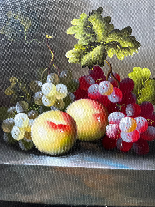 Nature morte de fruits sur fond gris