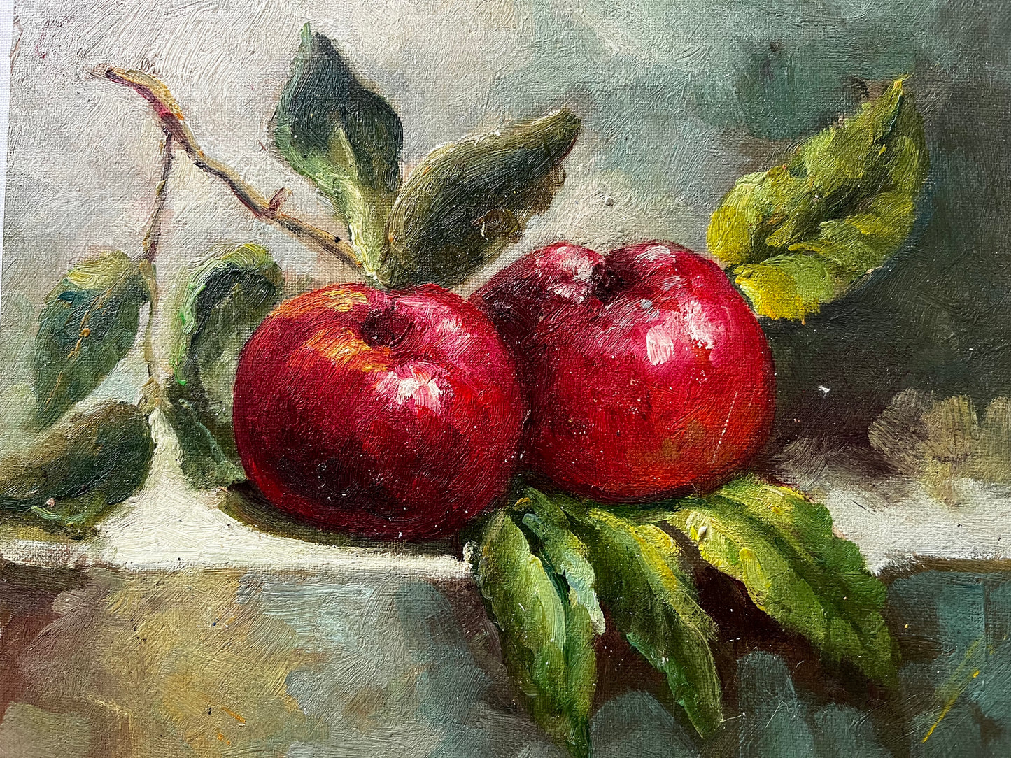 Nature morte de deux pommes