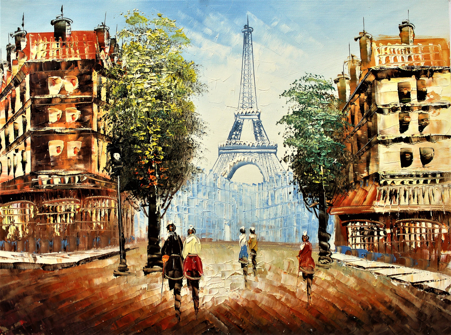 Rue menant à la tour Eiffel à Paris