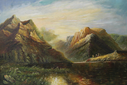 Scène ensoleillée de montagnes et d'un lac