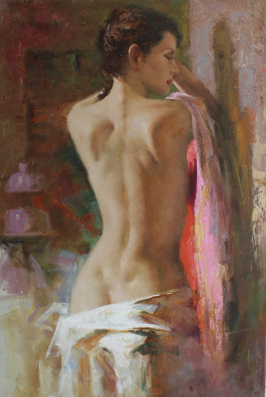 Femme se déshabillant