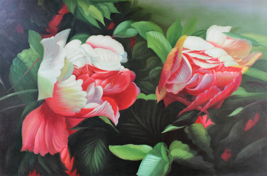 Deux fleurs et feuilles roses et blanches