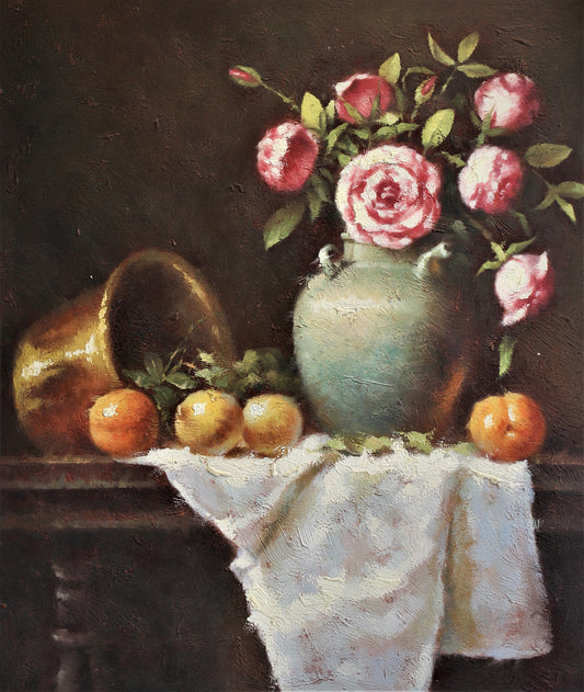 Nature morte de fruits et bouquet de fleurs roses