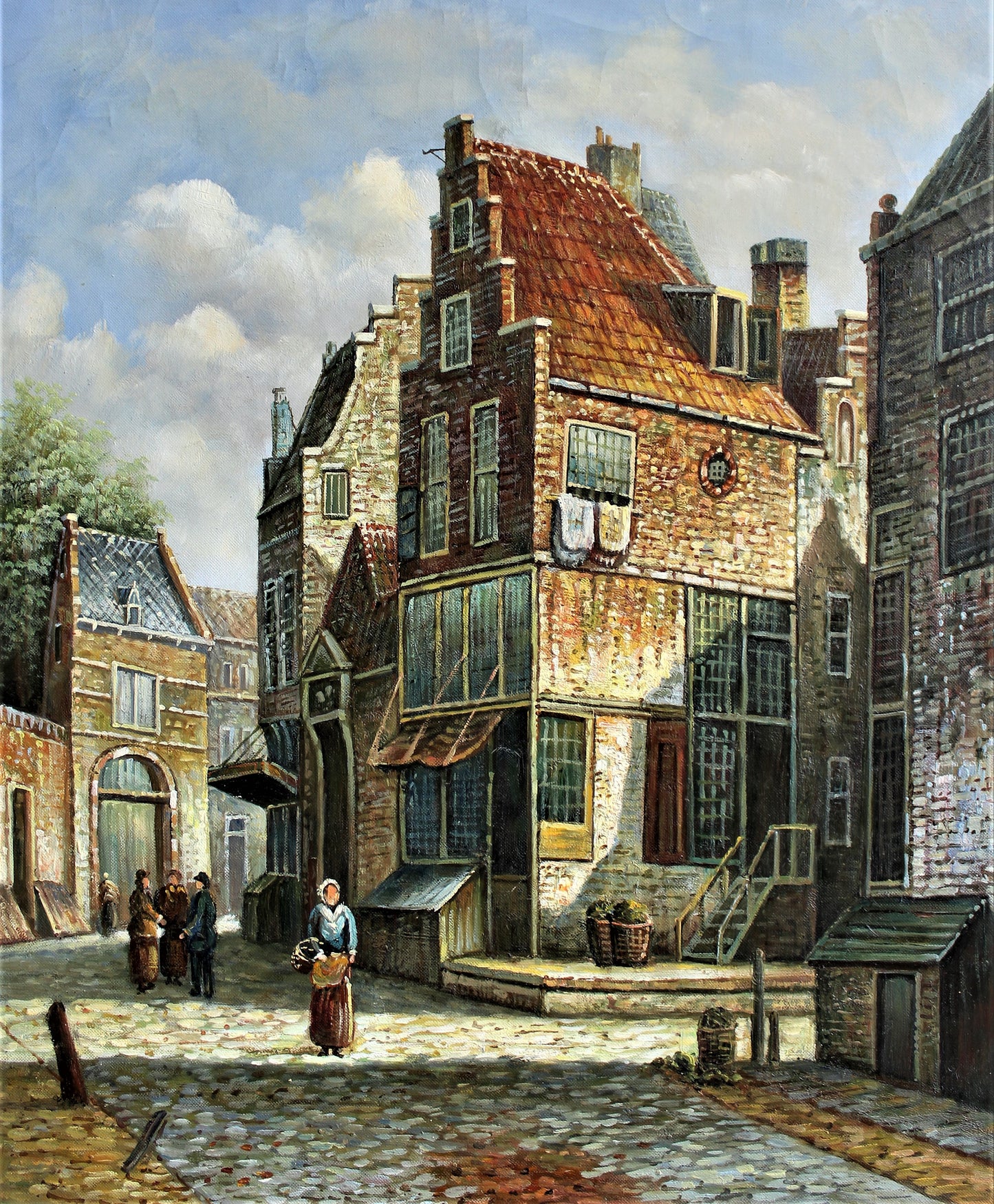 Personnages marchant dans une rue pavée avec de vieux bâtiments
