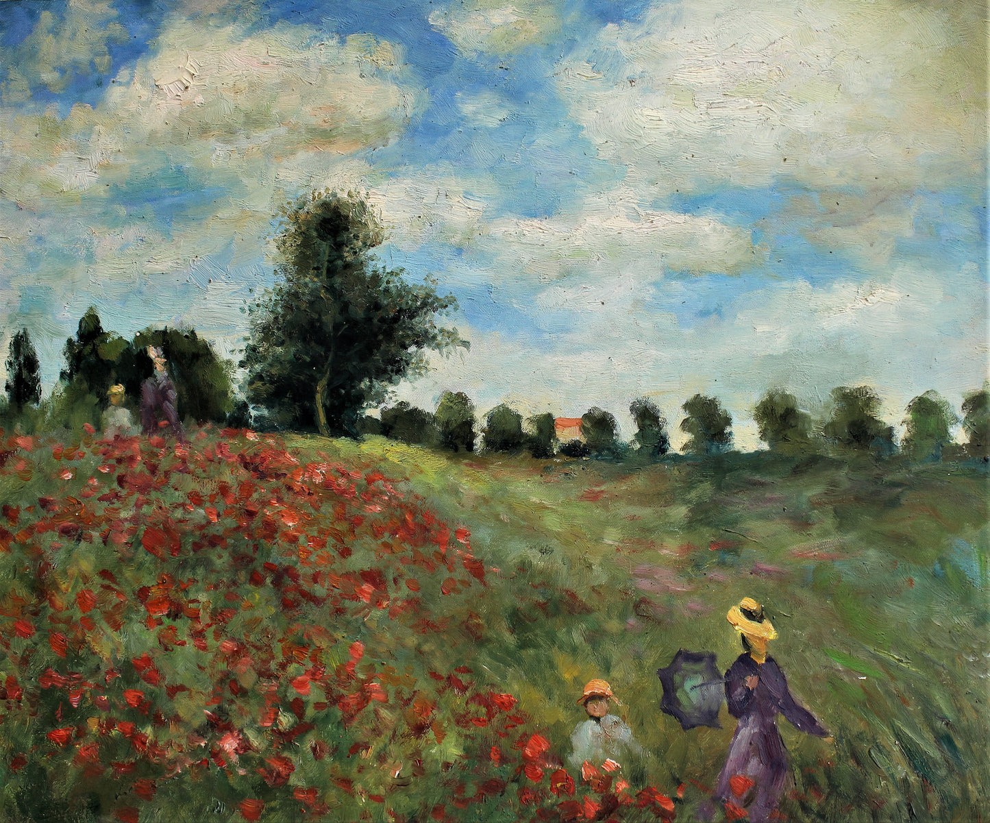 Personnages marchant dans un pré fleuri